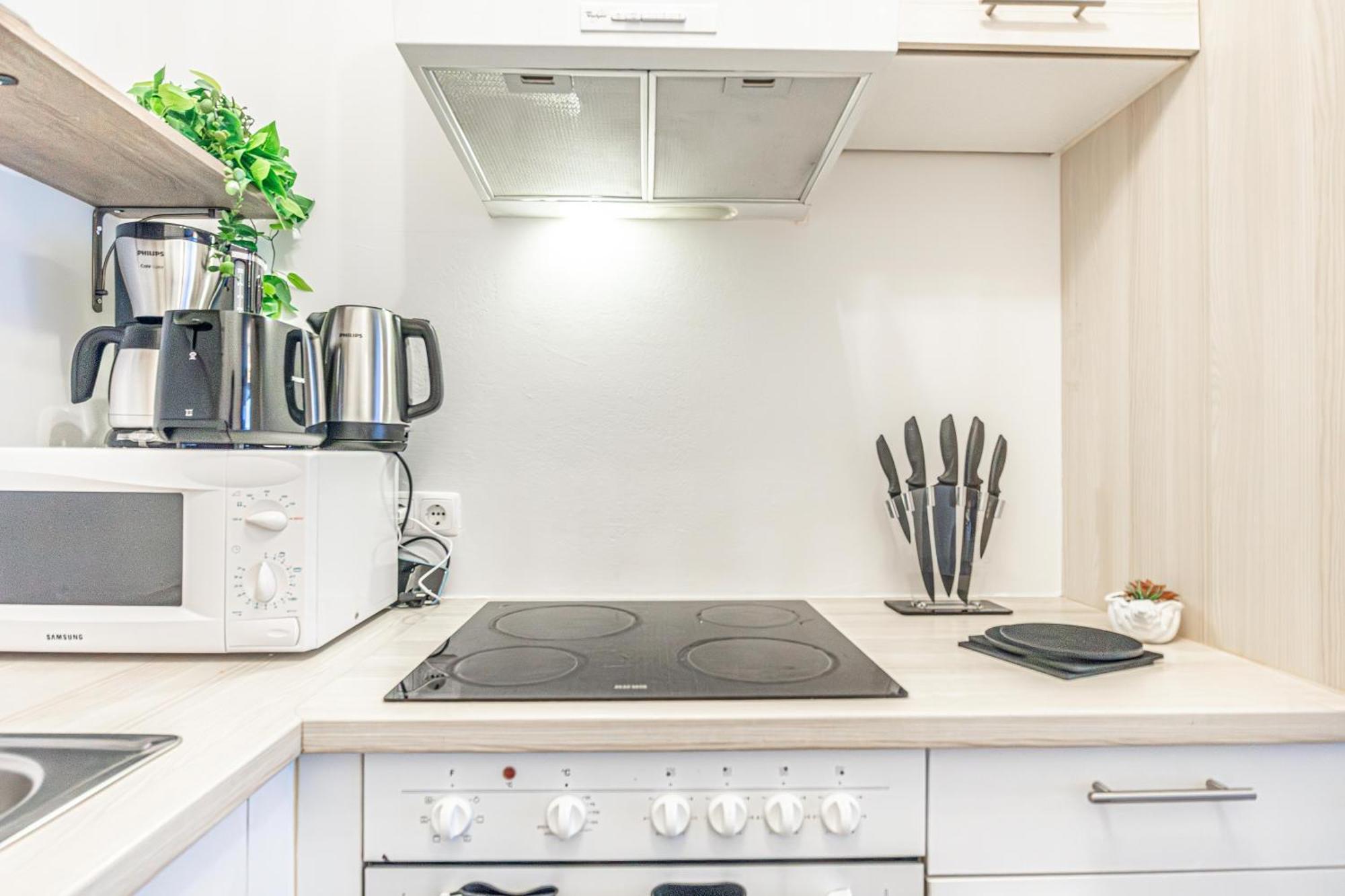 Apartment Superb Fully Equipped Apartment, 9 Min To Center Via Metro